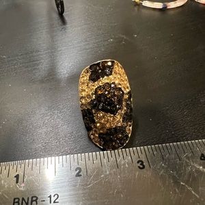 Costume sparkly ring animal print